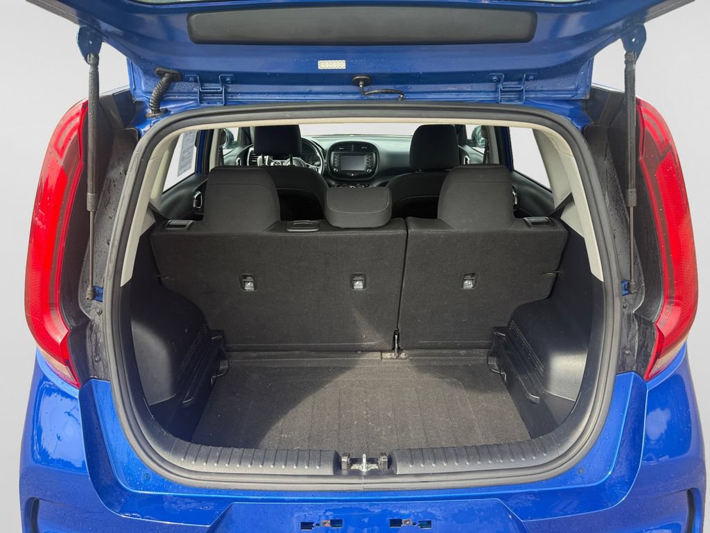 Used 2020 Kia Soul GT-Line FWD image 10