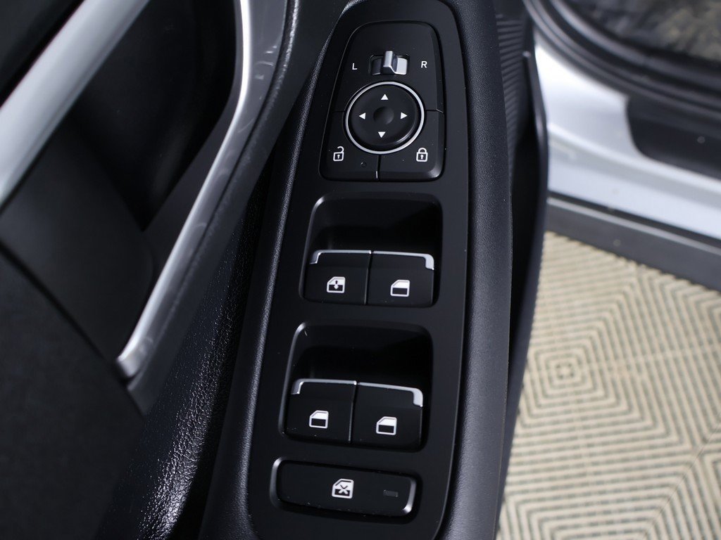 Used 2025 Hyundai Sonata SE image 31