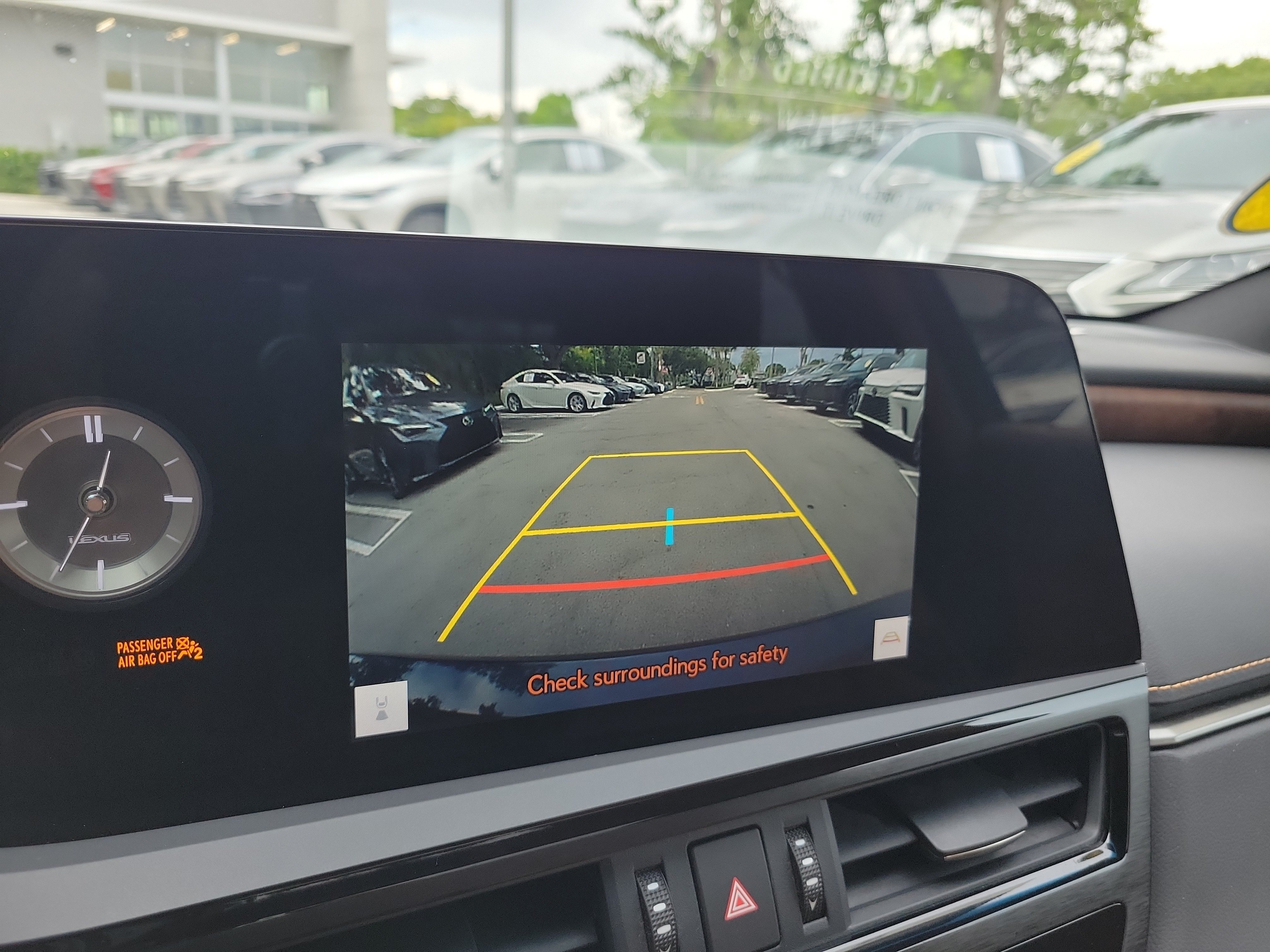 Used 2024 Lexus ES 350 w/ Premium Package FWD image 30