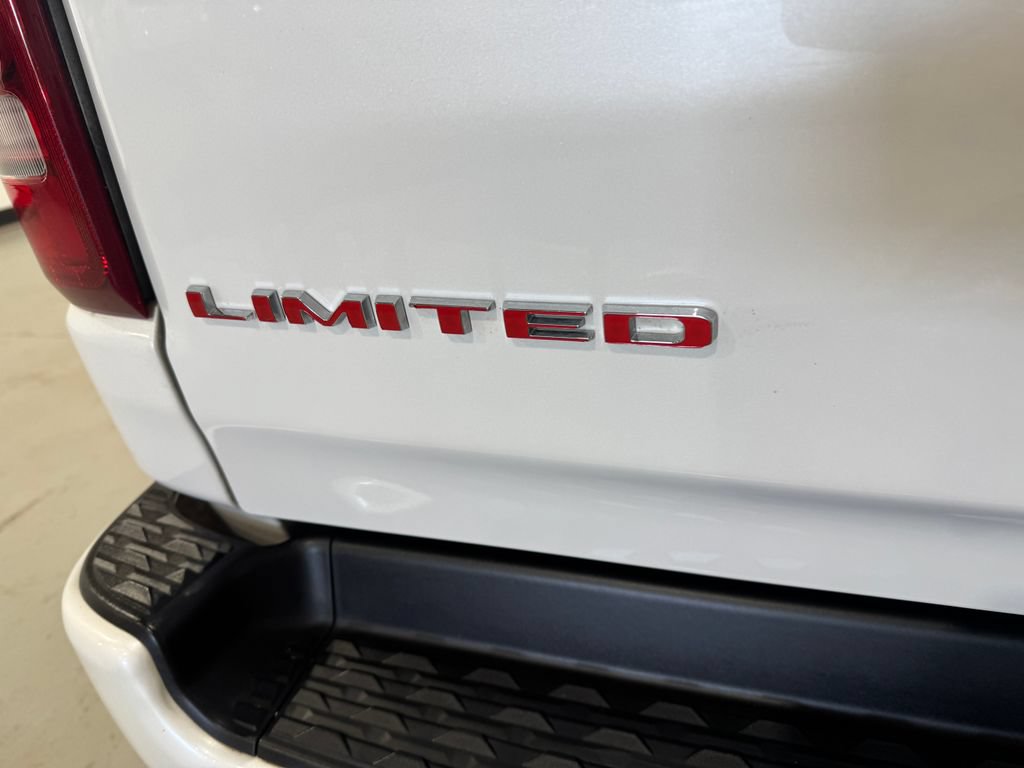 Used 2019 RAM 1500 Limited AWD/4WD image 32