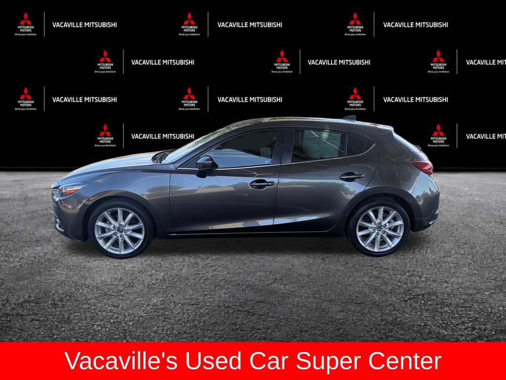 Used 2017 MAZDA MAZDA3 Grand Touring FWD image 2