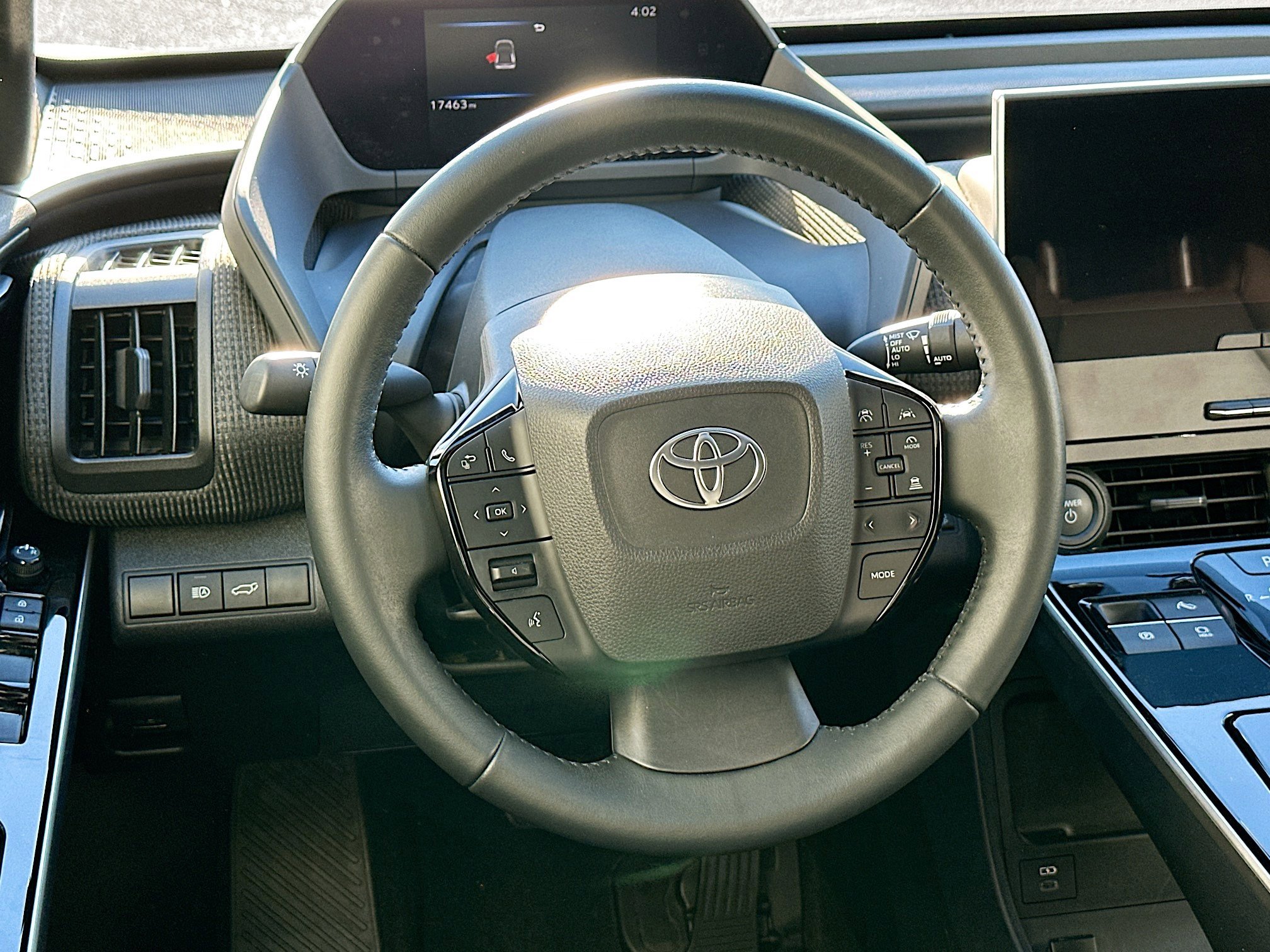 Used 2024 Toyota bZ4X XLE w/ Weather Package image 18