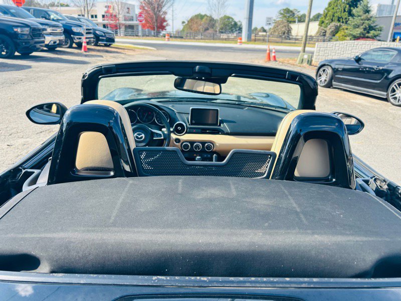 Used 2016 MAZDA MX-5 Miata Grand Touring image 15