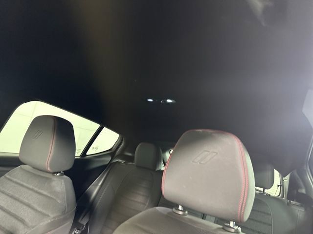 Used 2024 Dodge Hornet R/T w/ R/T Blacktop Package image 12