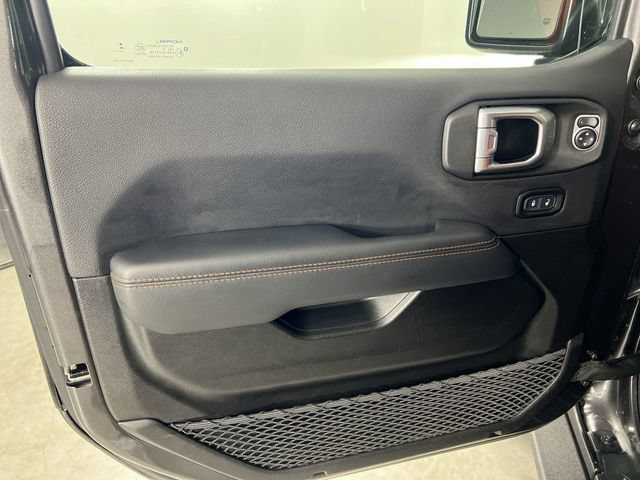 Used 2023 Jeep Gladiator Mojave w/ LED Lighting Group AWD/4WD image 22