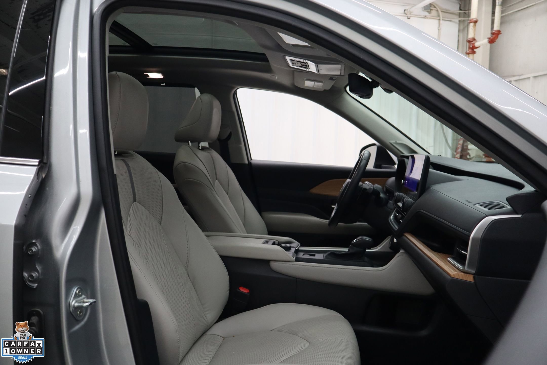 Used 2024 Toyota Grand Highlander Platinum image 38