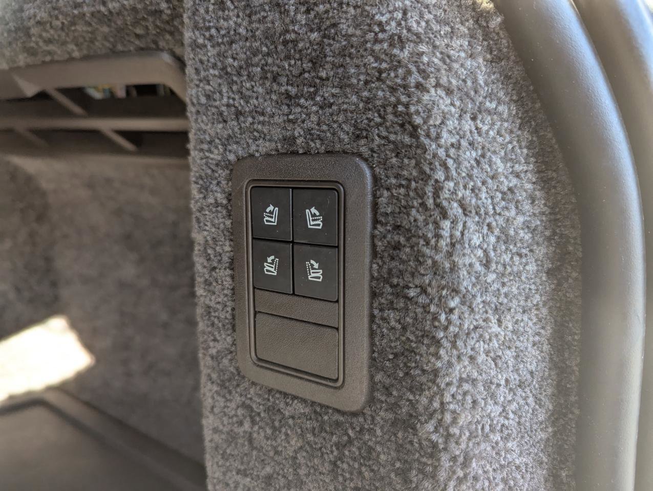 Used 2016 Land Rover Range Rover Supercharged image 59