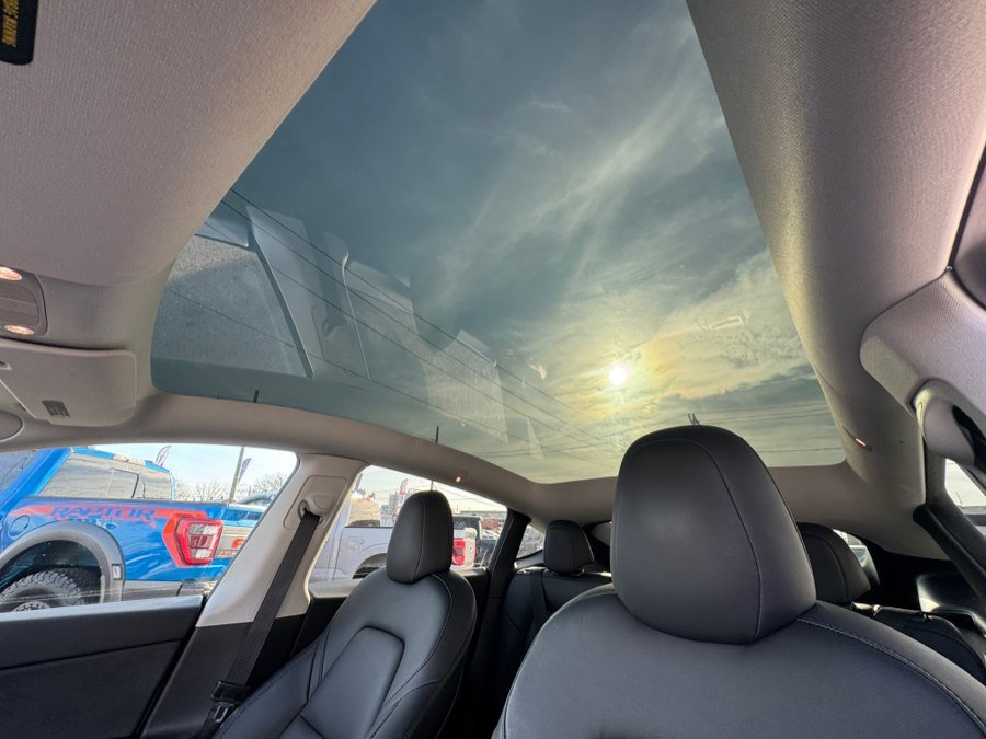 Used 2022 Tesla Model Y Performance image 50