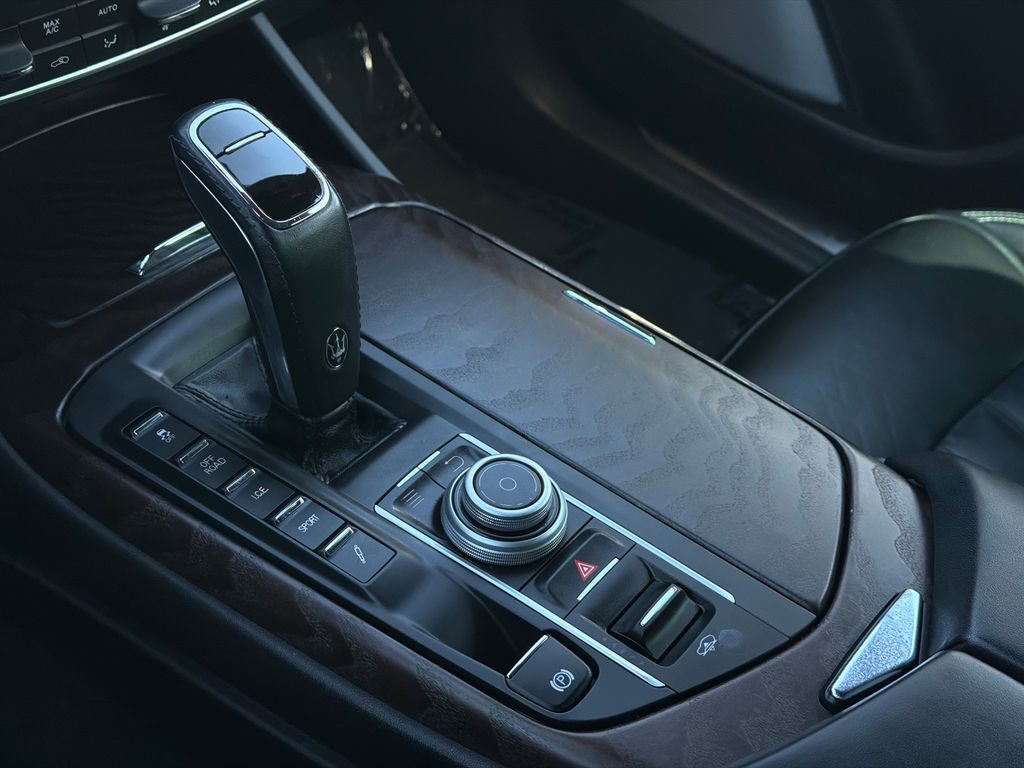 Used 2019 Maserati Levante GTS image 31