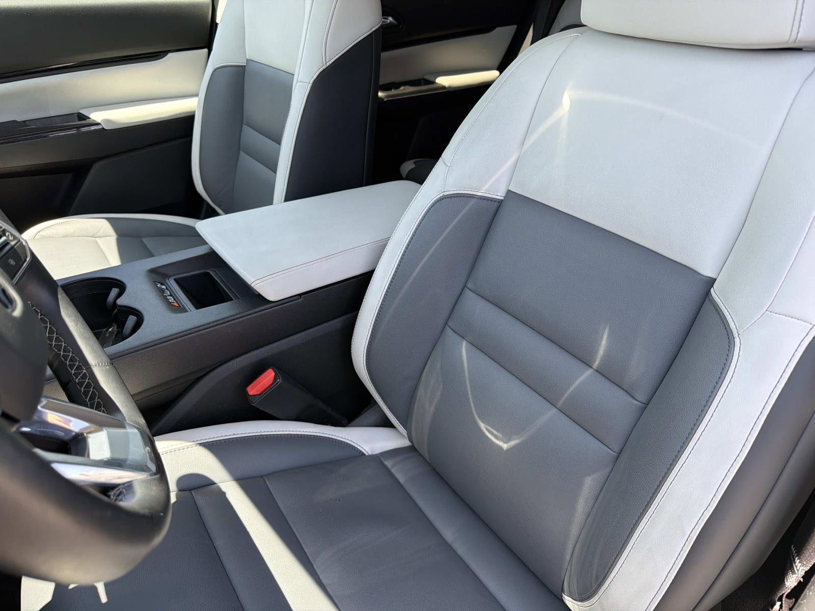 Used 2025 Honda Prologue Touring image 23