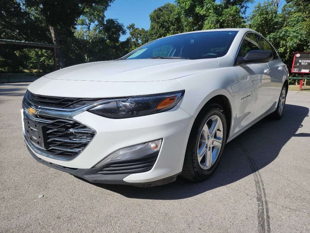 Used 2023 Chevrolet Malibu LS FWD image 3
