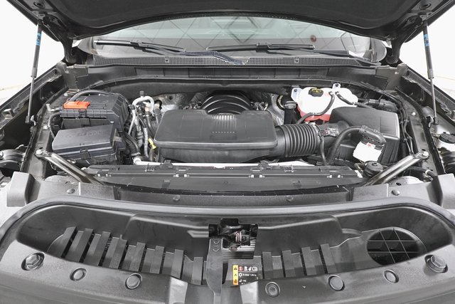 Used 2024 Chevrolet Suburban High Country w/ Premium Package image 32