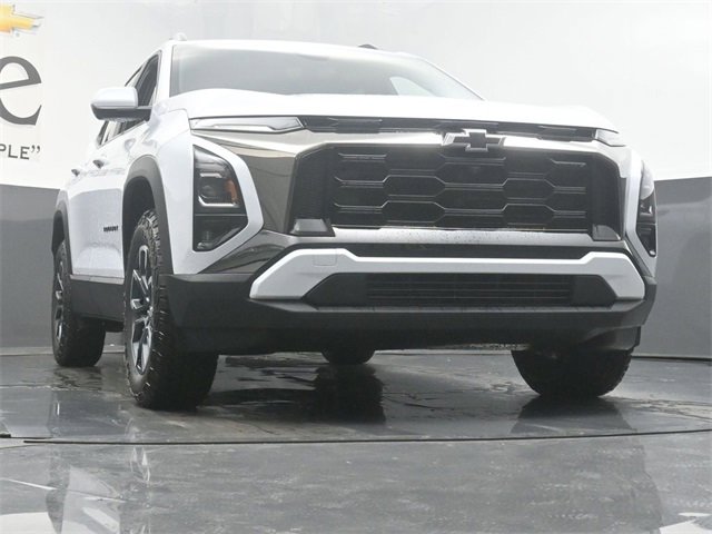 New 2026 Chevrolet Equinox ACTIV w/ Safety and Technology Package image 3