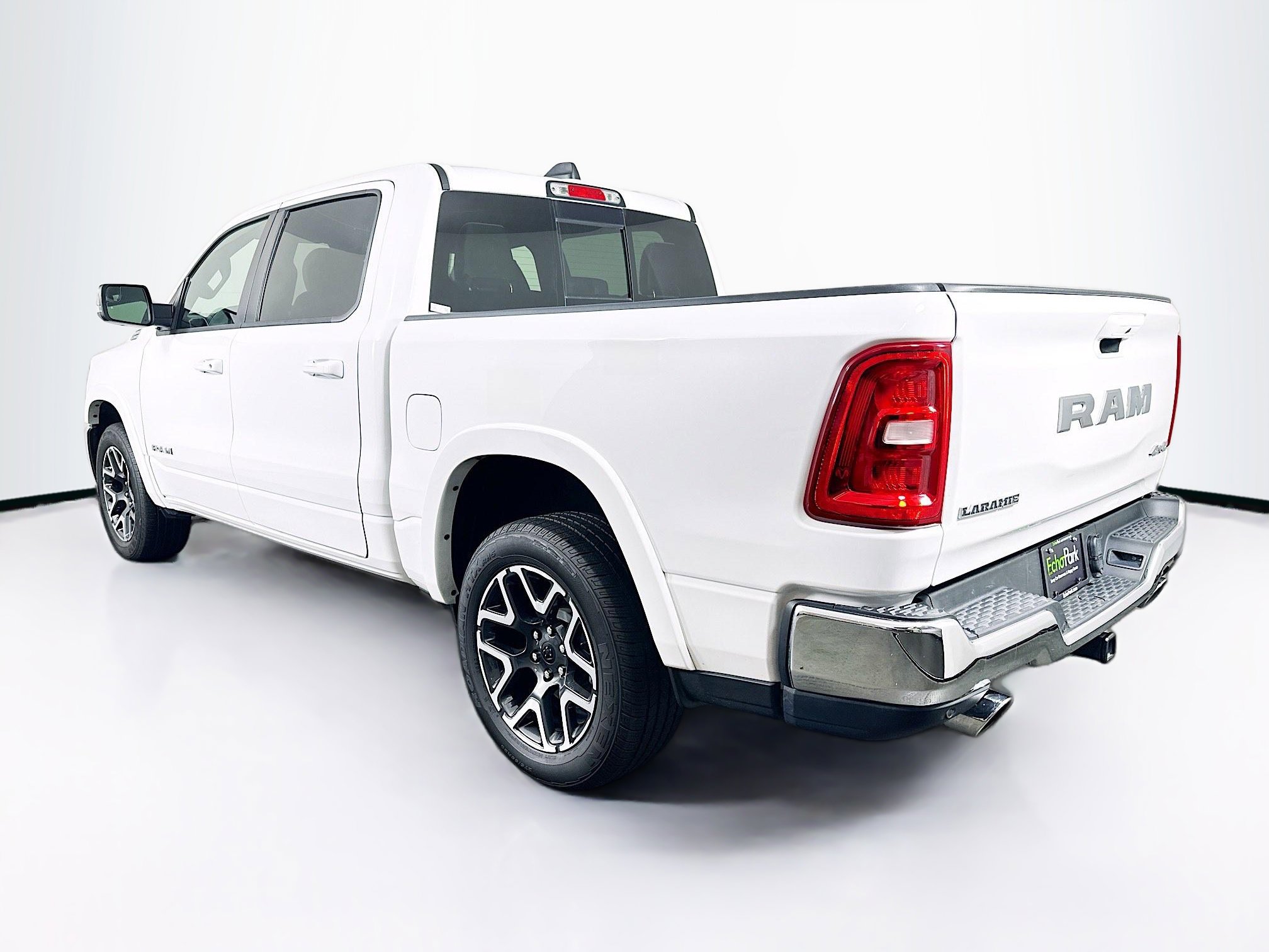 Used 2025 RAM 1500 Laramie image 5