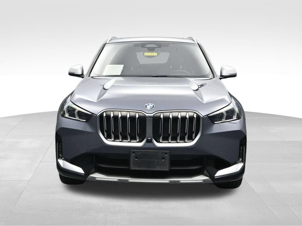 Used 2023 BMW X1 xDrive28i AWD/4WD image 8