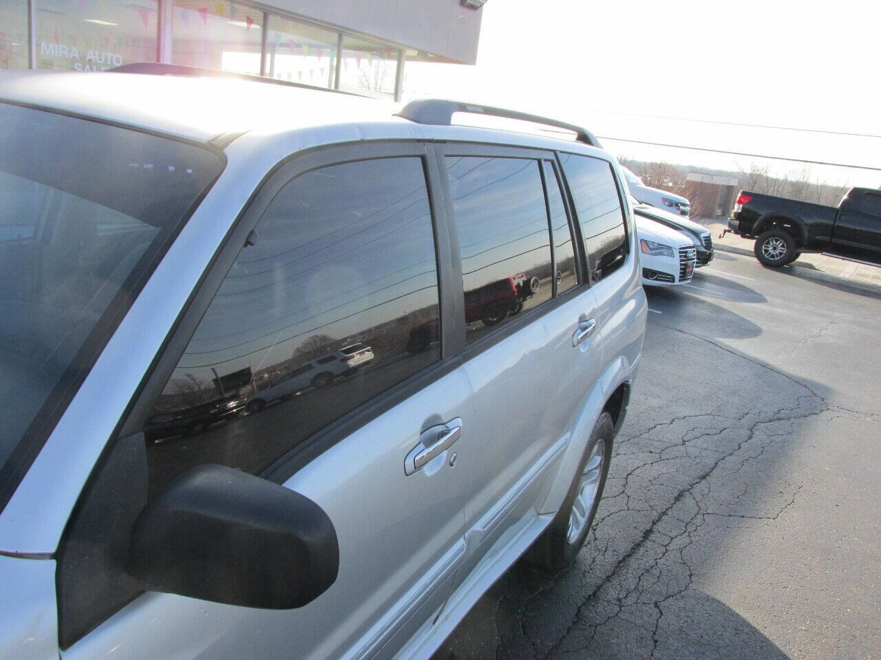 Used 2005 Suzuki XL7 LX image 31