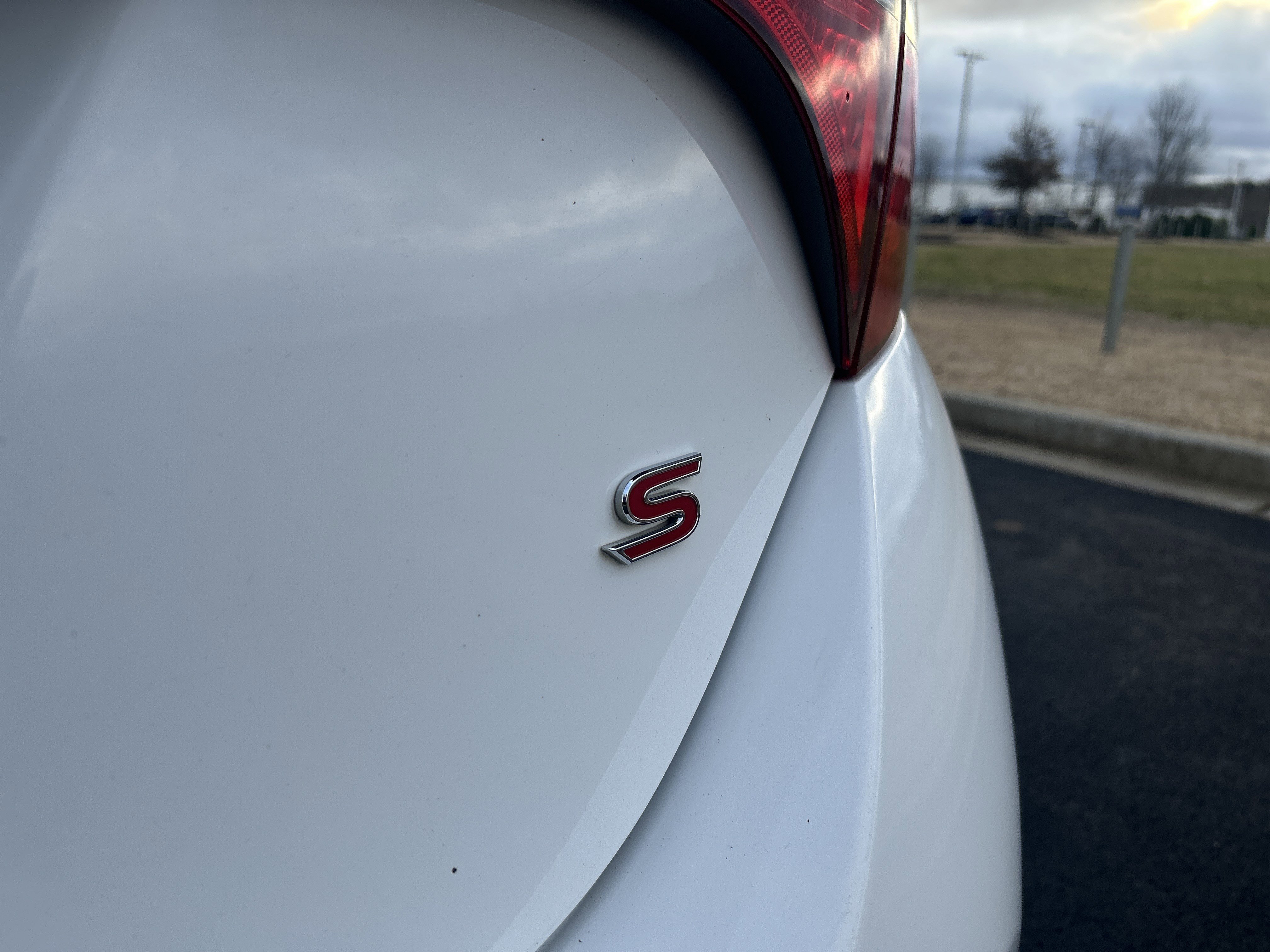 Used 2015 Toyota Corolla S w/ Driver Convenience Package image 28