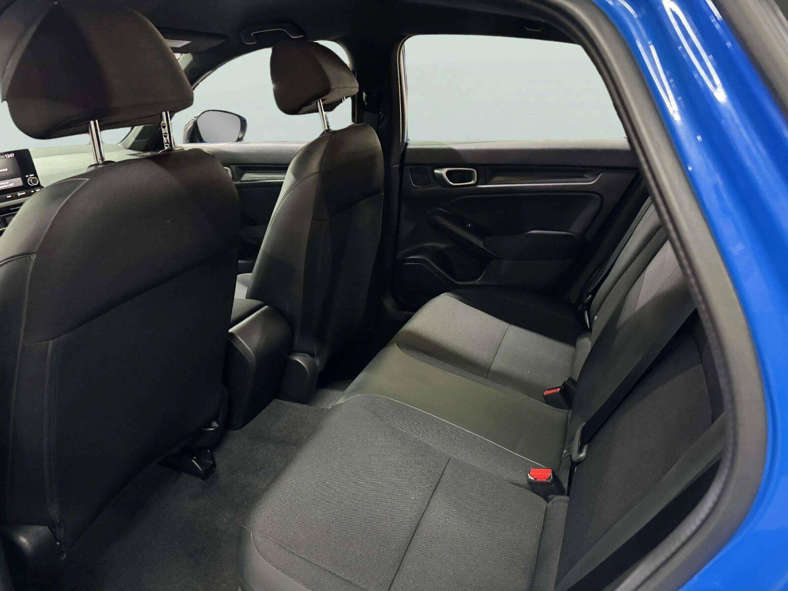 Used 2023 Honda Civic Sport image 31