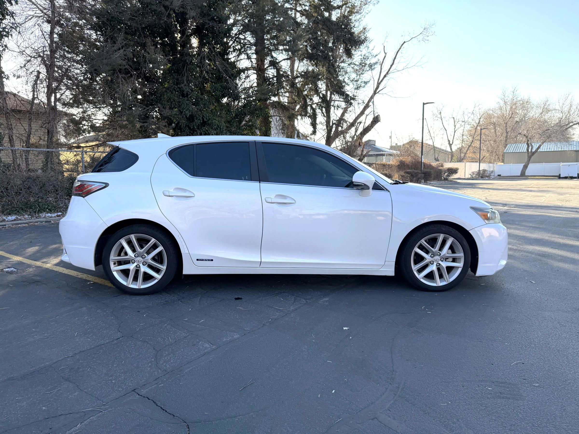 Used 2014 Lexus CT 200h Premium image 11