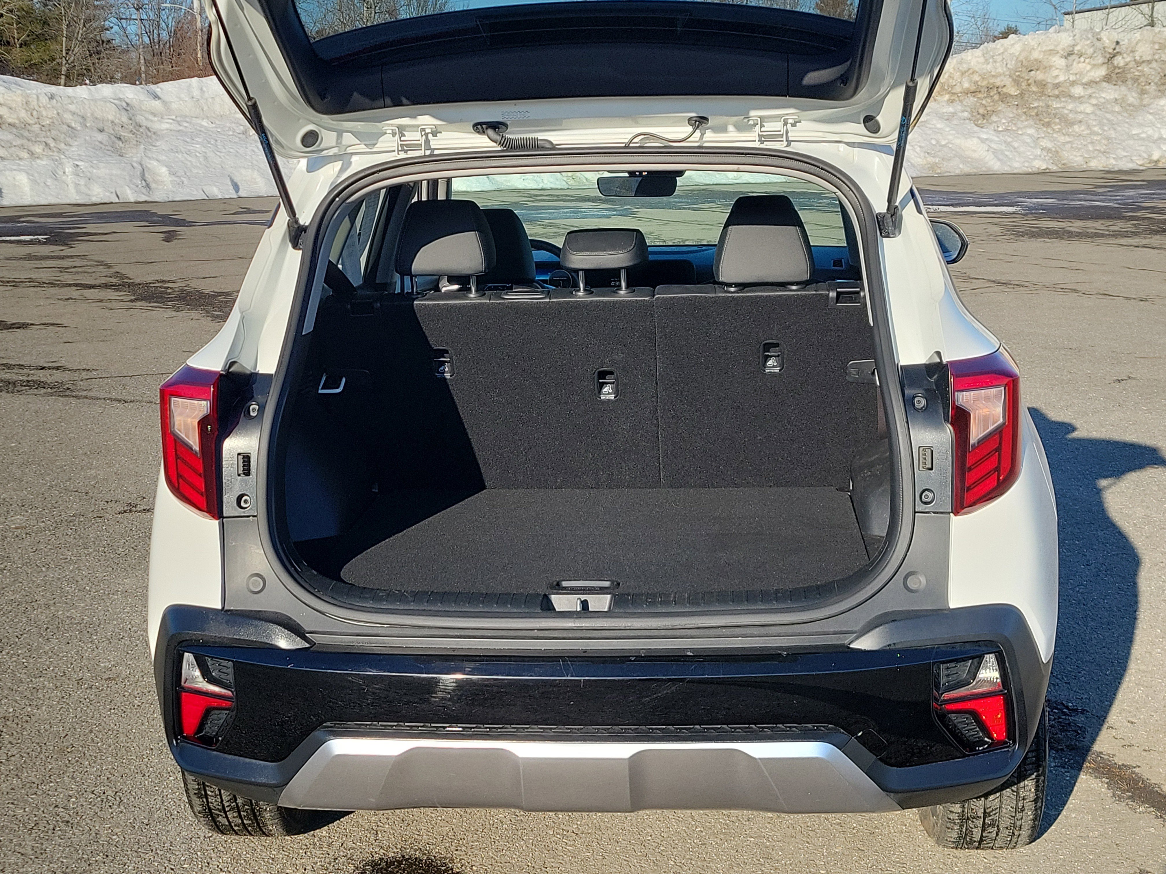 Used 2024 Kia Seltos EX image 17