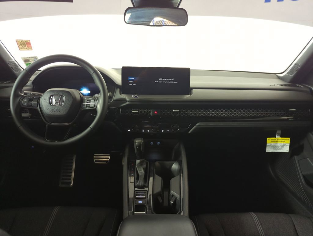 Used 2023 Honda Accord Sport image 11