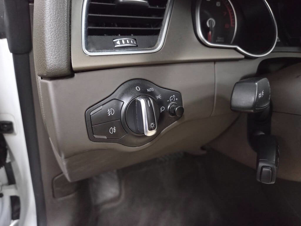 Used 2013 Audi A5 2.0T Premium w/ Convenience Pkg AWD/4WD image 28