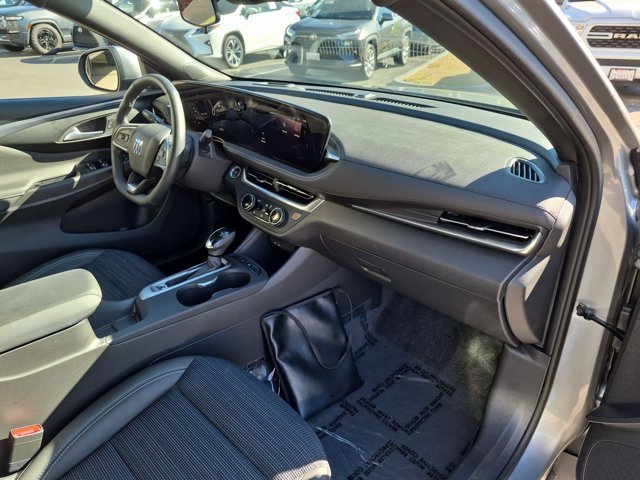 Used 2024 Buick Envista Preferred w/ Convenience I Package FWD image 22