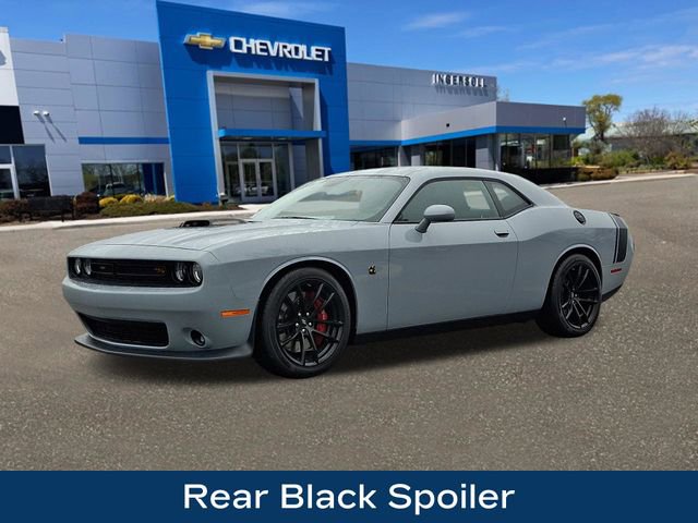 Used 2020 Dodge Challenger R/T Scat Pack w/ Shaker Package image 34