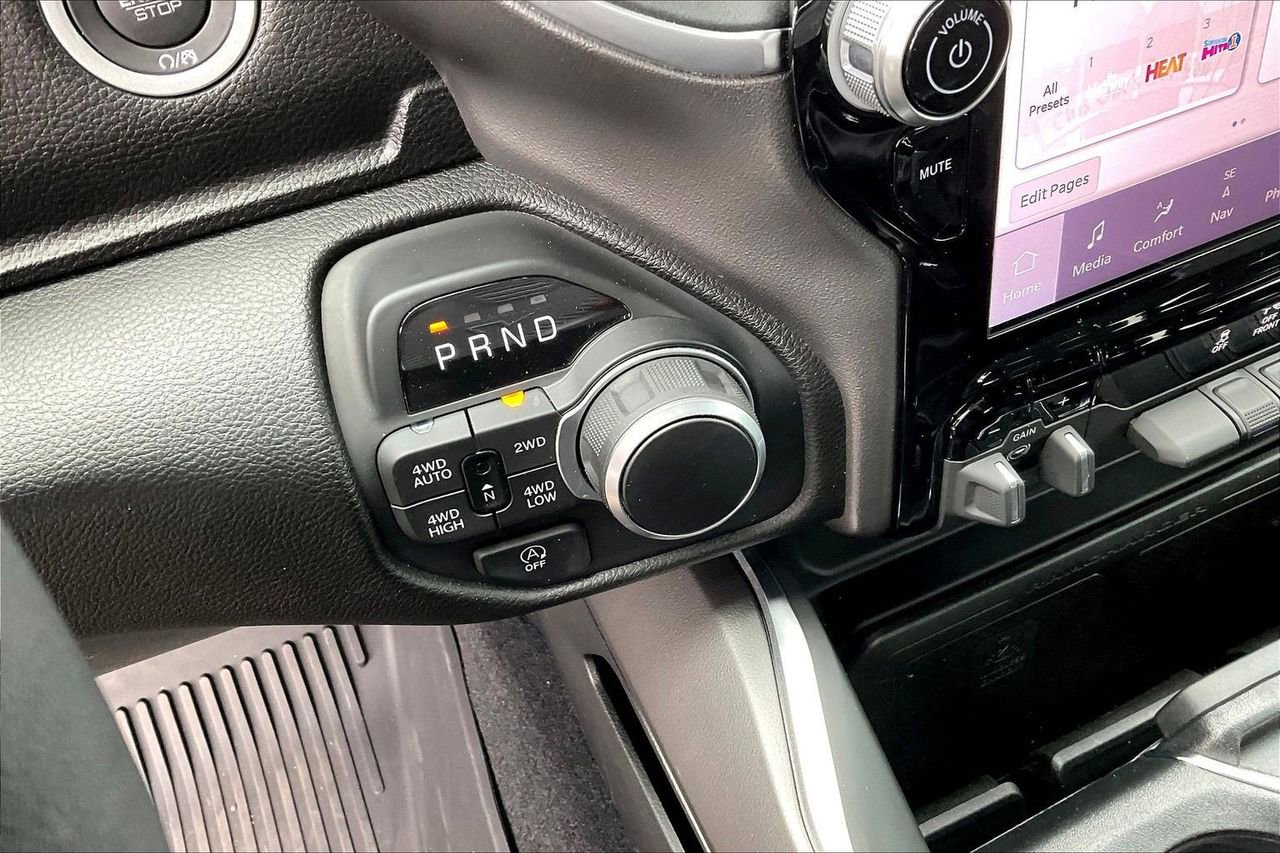 Used 2025 RAM 1500 Big Horn image 33