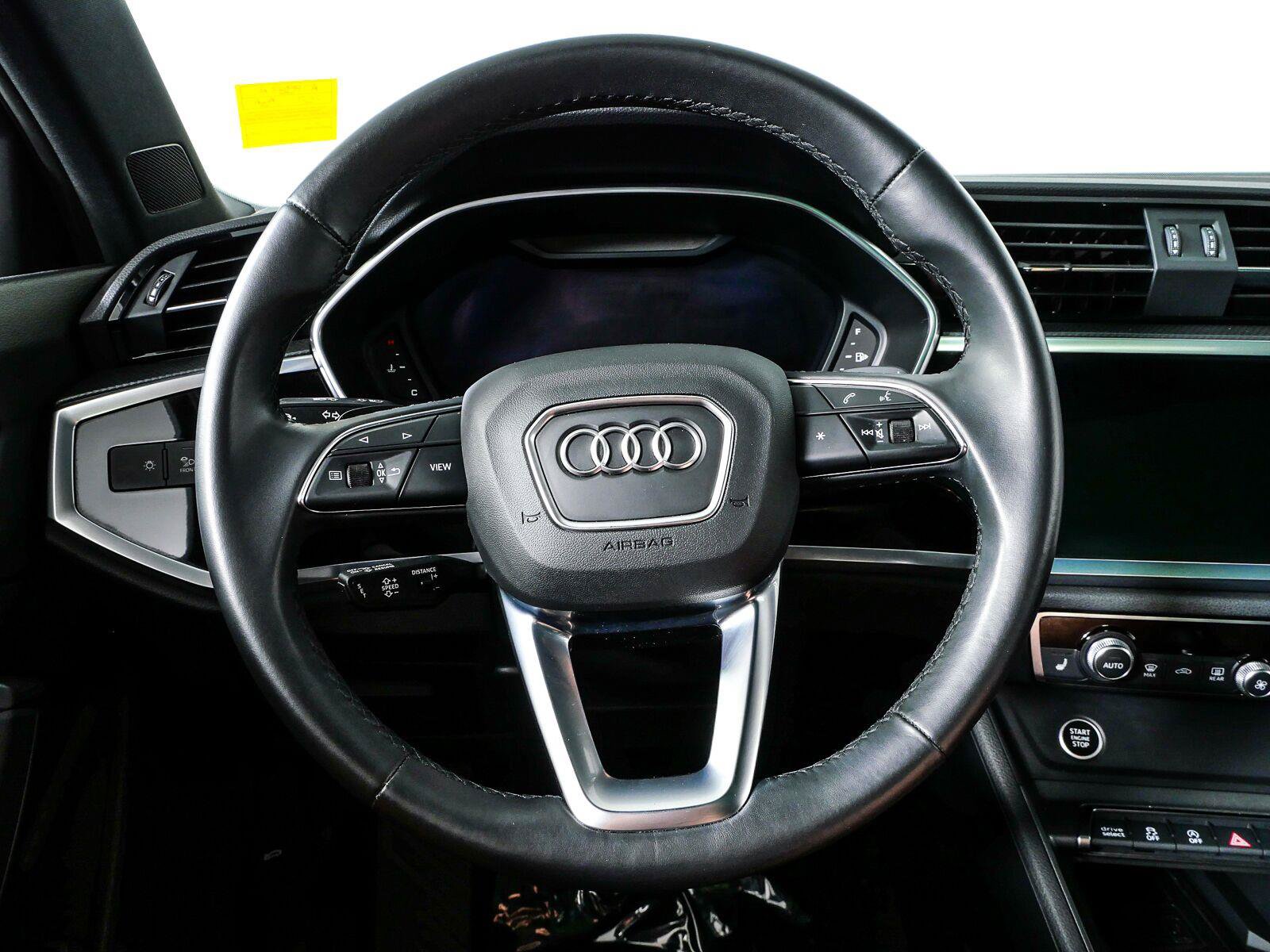Used 2021 Audi Q3 2.0T Premium Plus w/ Premium Plus Package AWD/4WD image 11