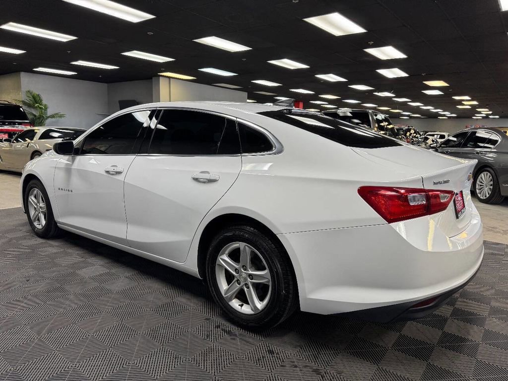 Used 2019 Chevrolet Malibu LS image 12