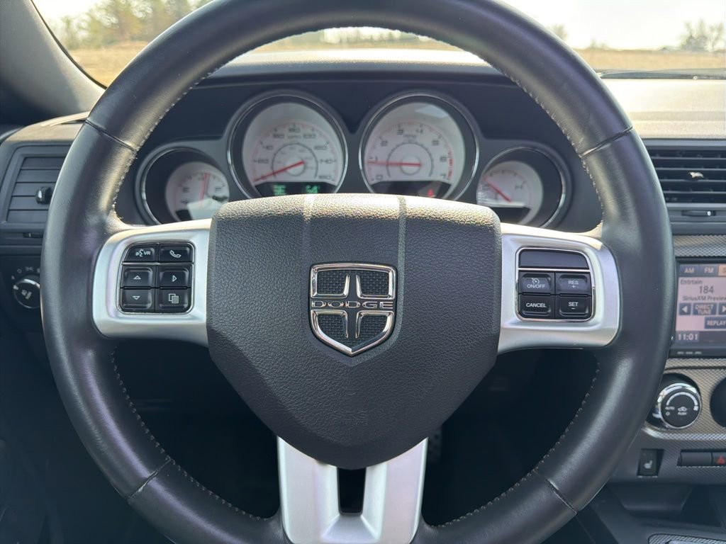 Used 2012 Dodge Challenger R/T image 6