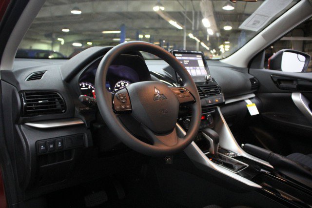 New 2026 Mitsubishi Eclipse Cross ES AWD/4WD image 5