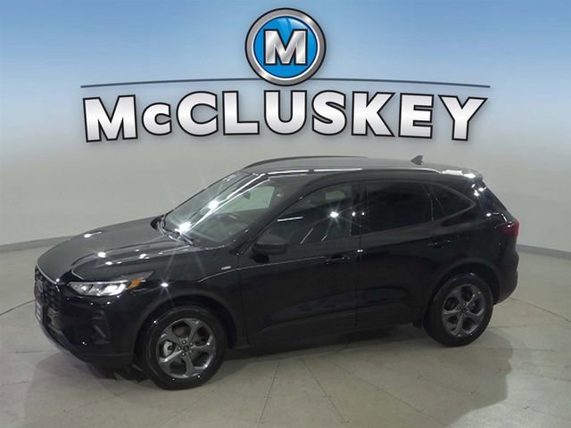 Used 2025 Ford Escape ST-Line AWD/4WD image 1