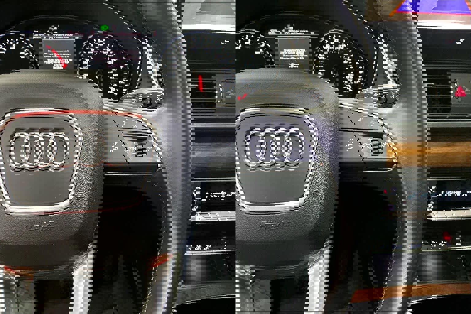 Used 2023 Audi Q5 Premium w/ Convenience Package image 21