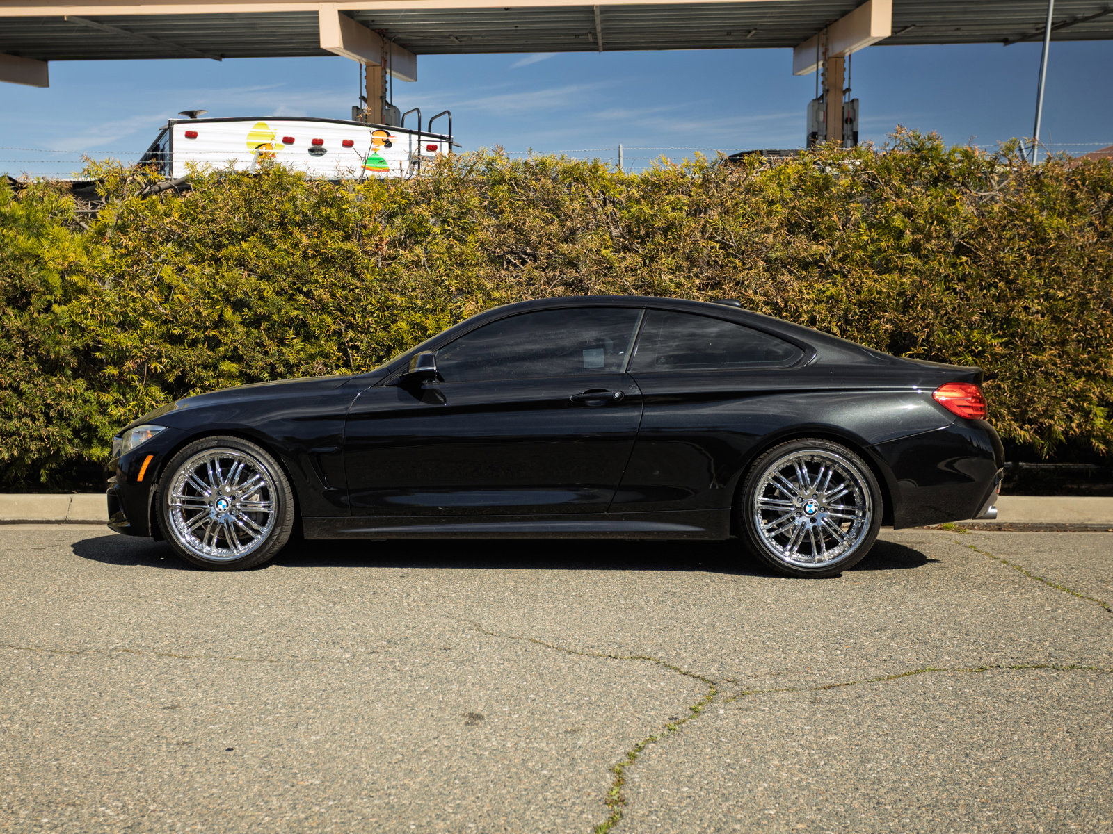 Used 2016 BMW 428i Coupe w/ M Sport Package image 8