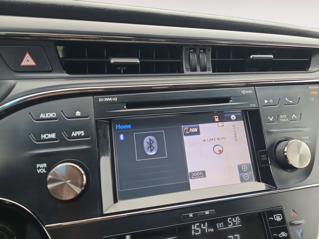 Used 2016 Toyota Avalon Touring FWD image 20