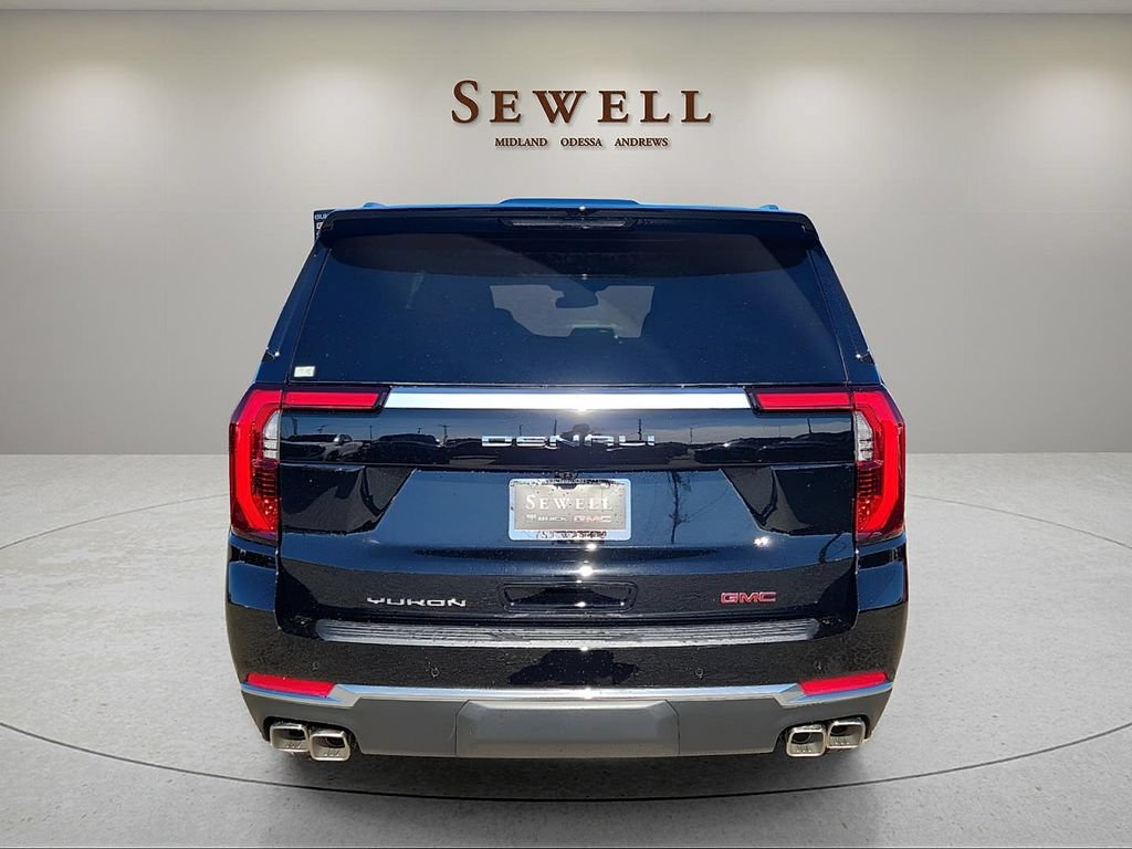 Used 2026 GMC Yukon XL Denali w/ Sun & Power Step Package AWD/4WD image 4