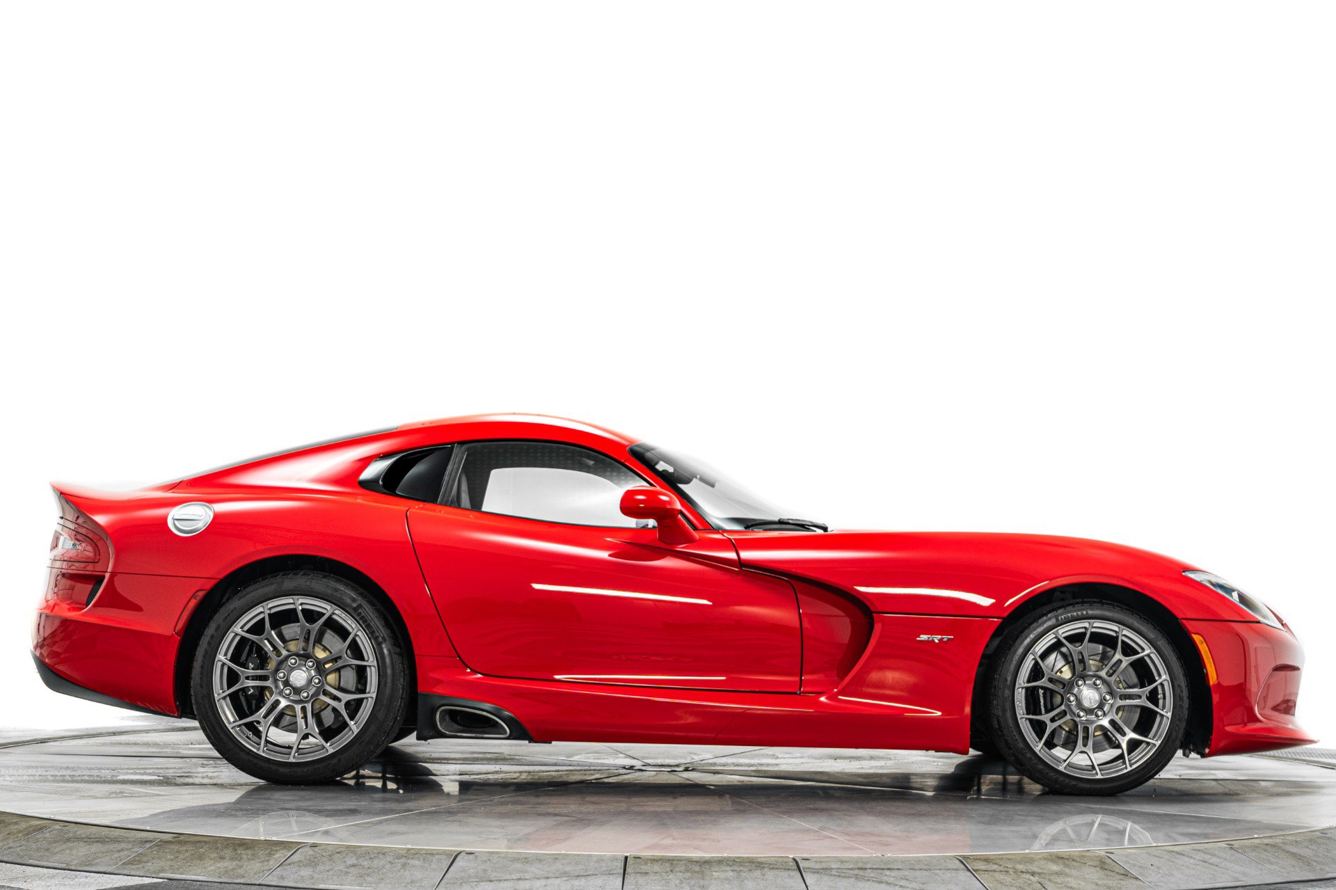 Used 2013 SRT Viper SRT-10 w/ Track Pkg RWD image 42