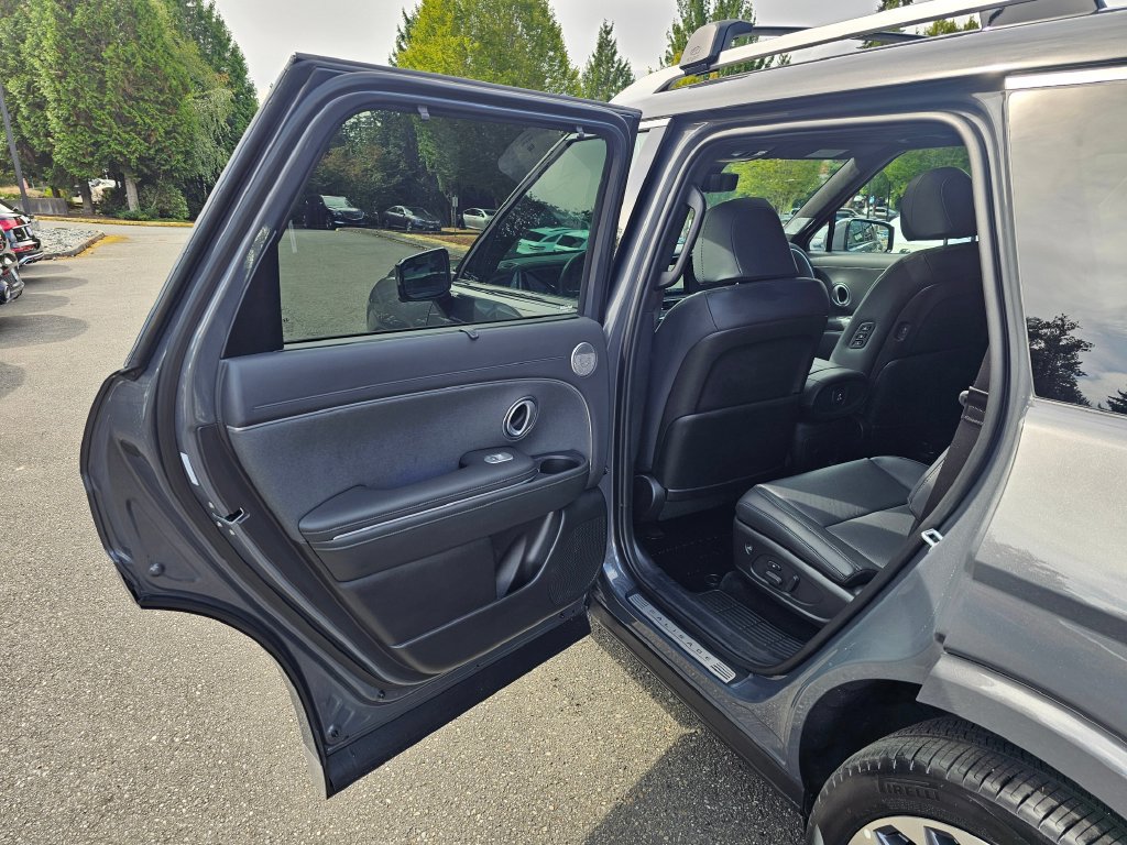 Used 2026 Hyundai Palisade Calligraphy AWD/4WD image 21