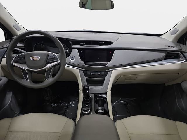 Used 2024 Cadillac XT5 Premium Luxury image 10