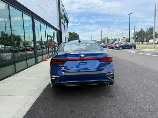 Used 2020 Kia Forte LXS FWD image 4