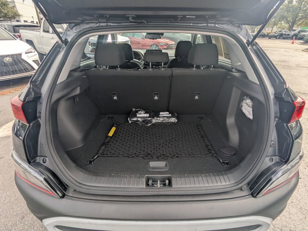 Used 2023 Hyundai Kona SEL w/ Cargo Package image 23