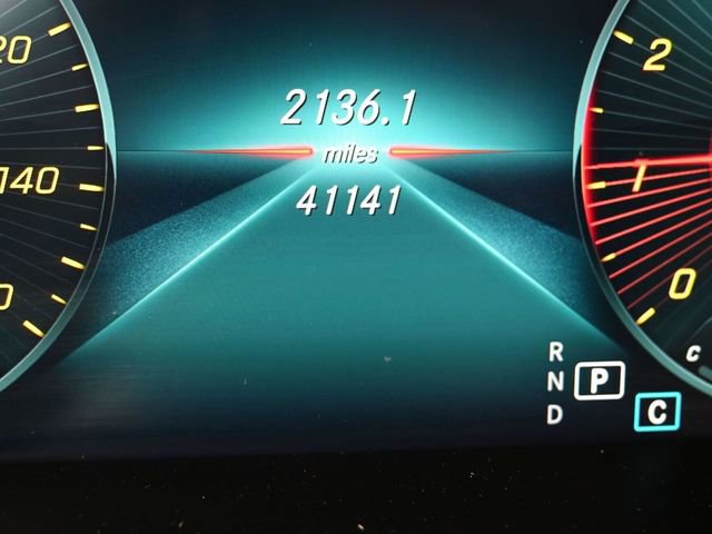 Used 2021 Mercedes-Benz GLC 300 image 17