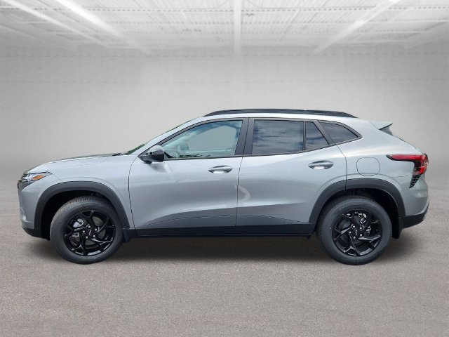 New 2026 Chevrolet Trax LT w/ Driver Confidence Package FWD image 4