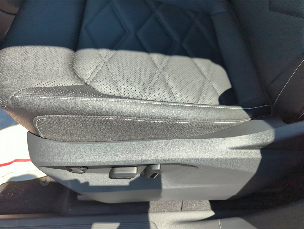 New 2026 Volkswagen Atlas SE image 29