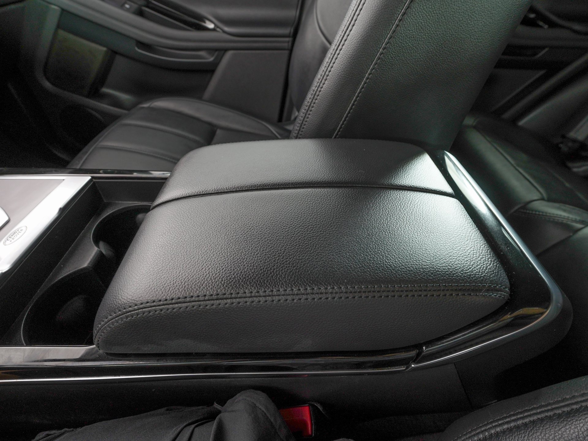 Used 2021 Land Rover Range Rover Evoque SE image 27