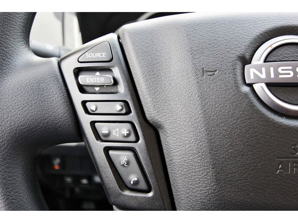 Certified 2024 Nissan Frontier SV w/ Technology Package image 13