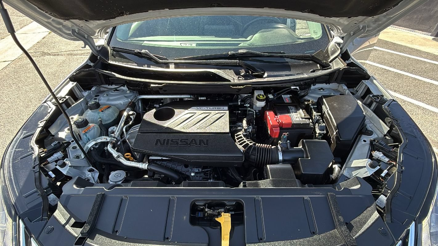Used 2022 Nissan Rogue SV AWD/4WD image 26