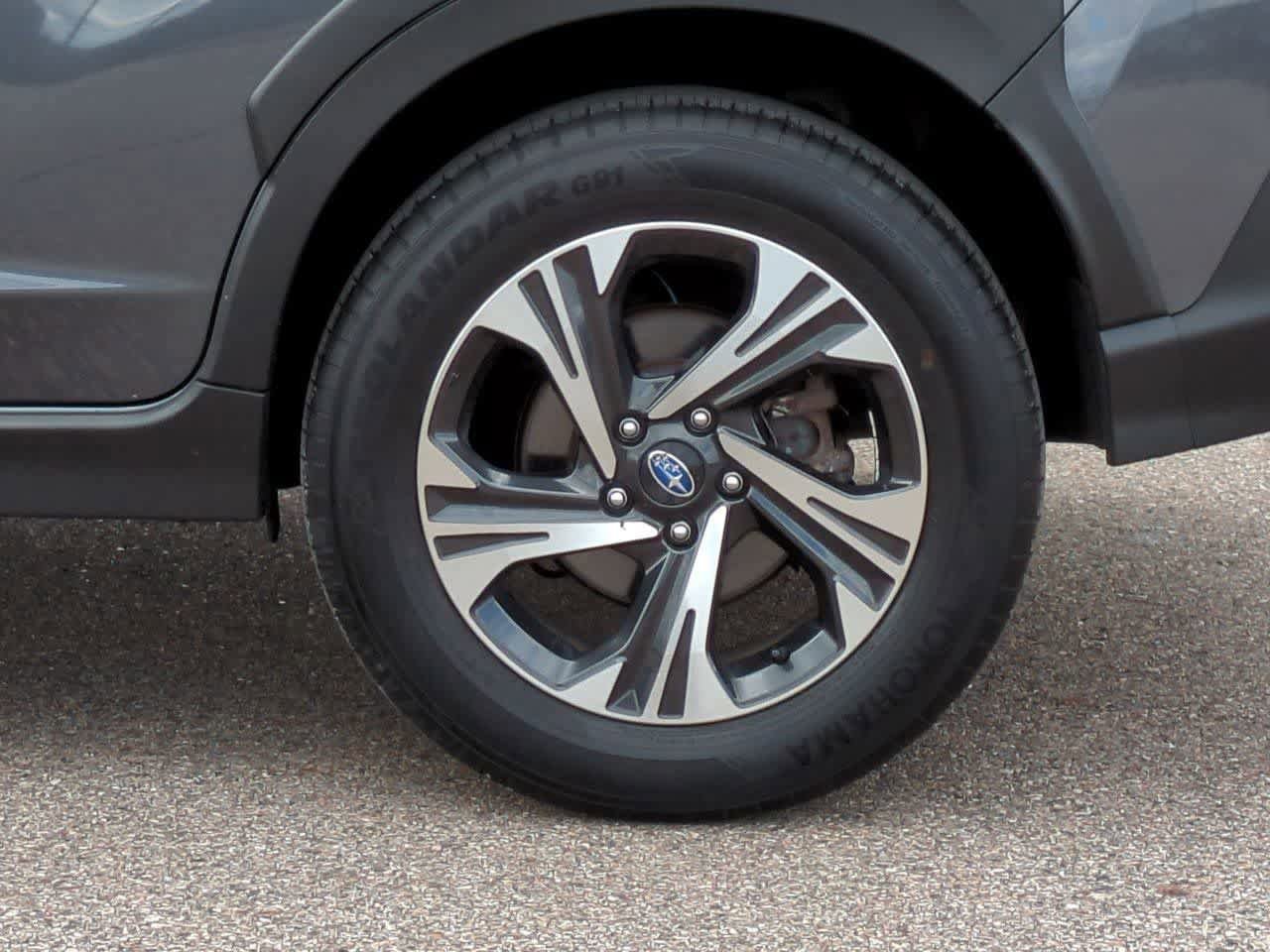 Used 2024 Subaru Crosstrek 2.0i Premium AWD/4WD image 12